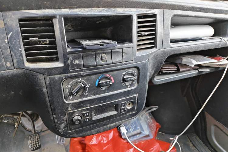 Used Wuling Zhiguang 2013 1.0L Practical Version
