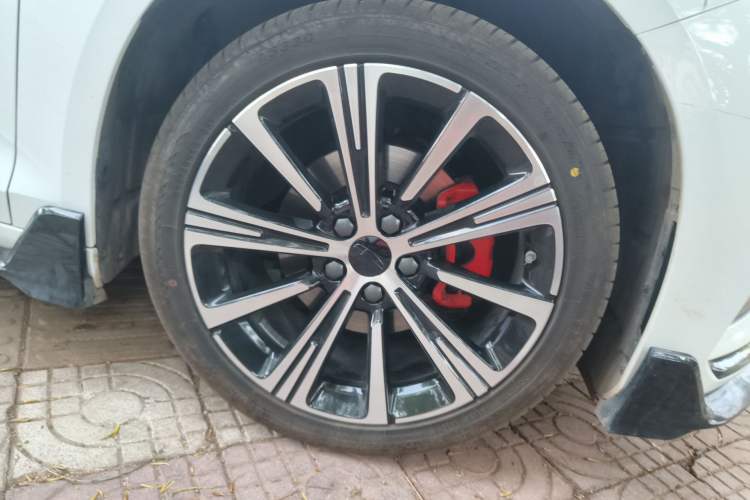 Used Geely Auto Preface 2025 Dongfang Yao 1.5TD Kunlun Edition
