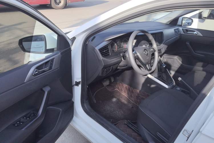 Used Volkswagen Polo 2019 Plus 1.5L Automatic Panoramic Enjoyment Edition
