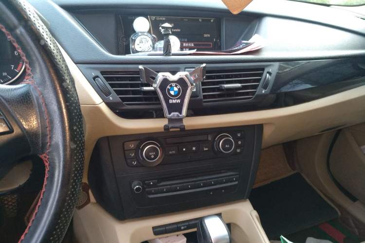 Used BMW X1 2010 sDrive18i Luxury Model