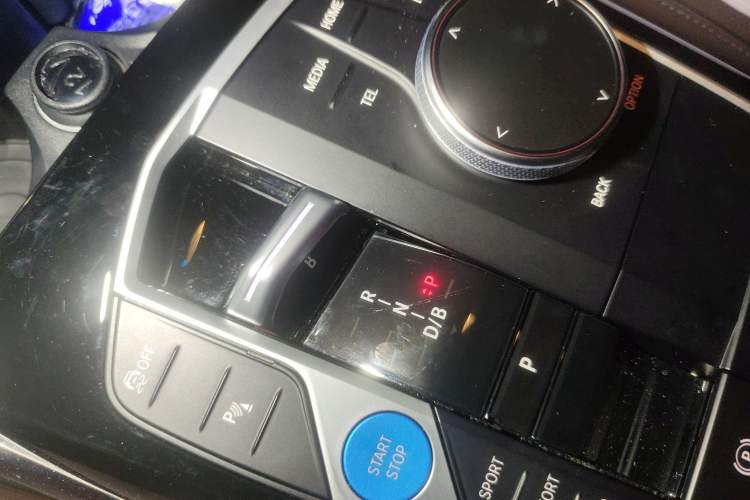 Used BMW i3 2023 eDrive 40 L Midnight Edition
