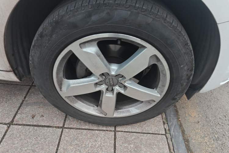 Used Audi Q5 2017 Plus 40 TFSI Ambition Model