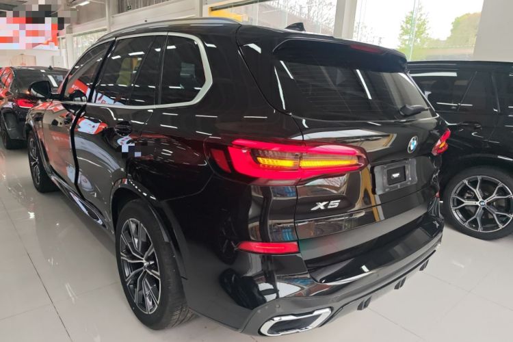 Used BMW X5 2022 xDrive40i M Sport Package
