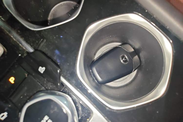 Used CHANGAN Eado 2025 PLUS 1.4T Dual-Clutch High-Energy Version
