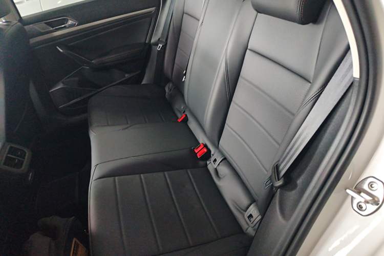 Used Volkswagen Lavida 2019 1.5L Automatic Comfort Edition China VI Standard
