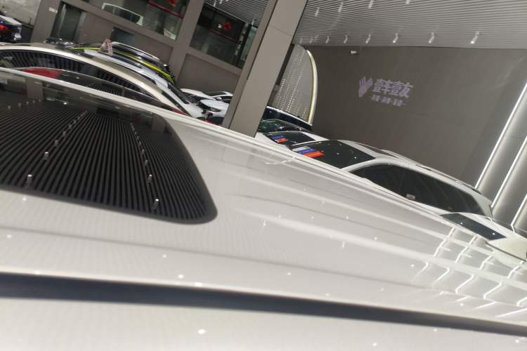 Used Toyota Wildlander 2022 Dual-Engine 2.5L E-CVT Two-Wheel Drive Luxury PLUS Edition Roof