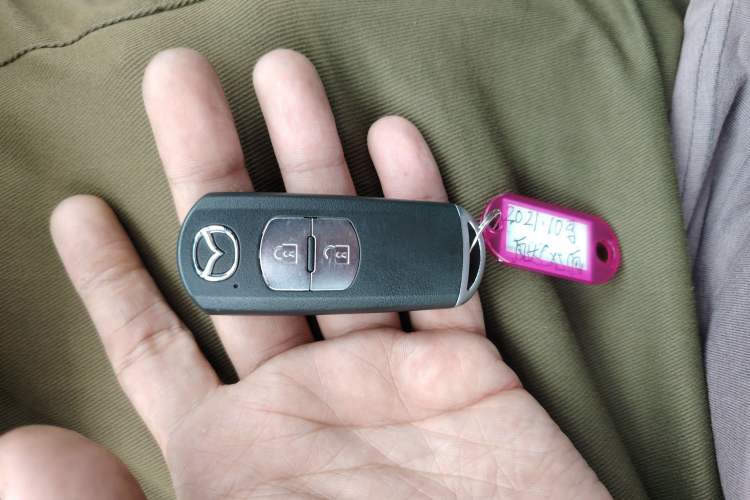 Used Mazda CX-5 2021 2.0L Automatic Two-Wheel Drive Smart Version
