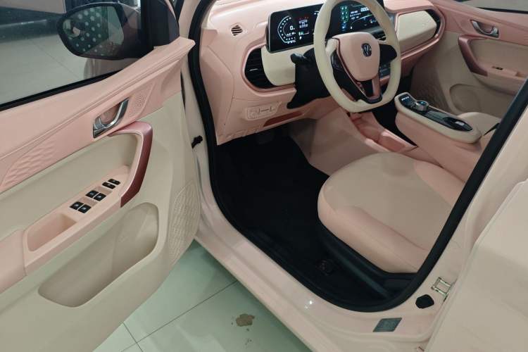 Used CHANGAN Benni E-Star 2020 Heart Edition Lithium Iron Phosphate (31.18 kWh)