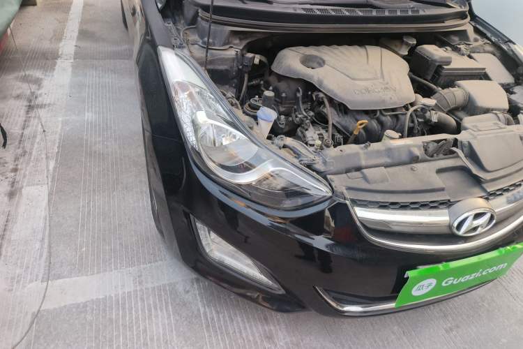 Used Hyundai Elantra (5th Generation / Langdong) 2015 1.6L Manual Leading Model
