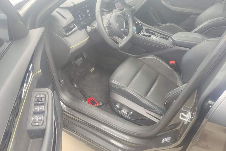 Used Lynk & Co 03 2023 2.0TD DCT H-Power Halo