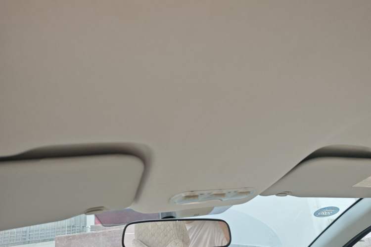 Used Nissan Qashqai 2012 2.0 XL Fire CVT 2WD Headliner