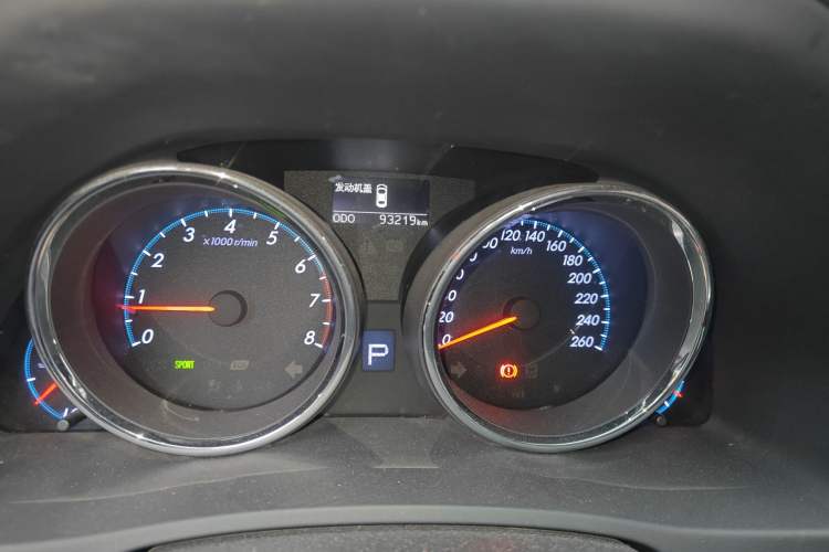 Used Toyota Reiz 2010 2.5S Fengdu Jinghua Edition Odometer Close Up