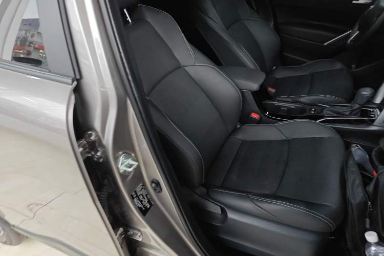 Used Toyota FRONTLANDER 2023 2.0L CVT Luxury Edition Right Front Seat