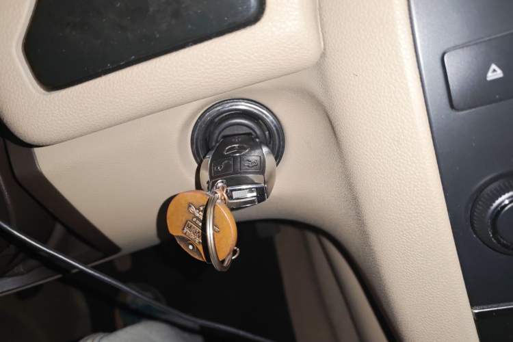 Used Mercedes-Benz R-Class 2017 R 320 4MATIC Business Edition Prestige Model