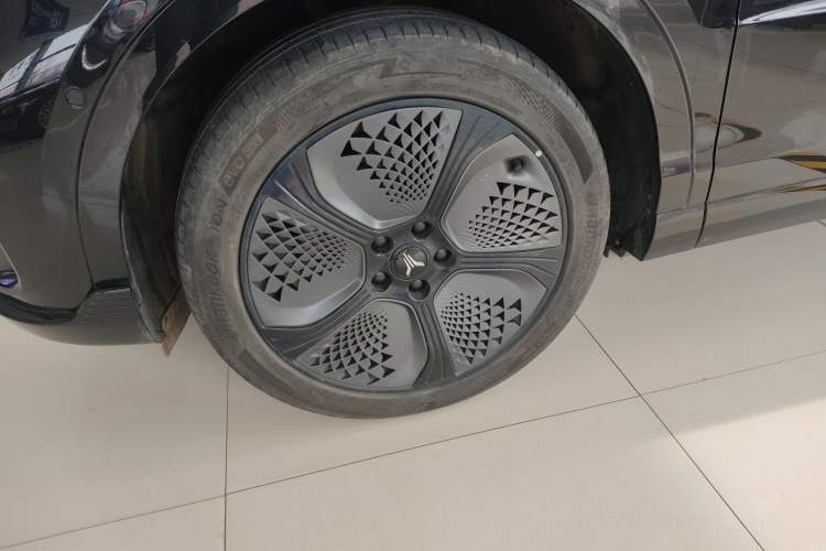 Used VOYAH COURAGE 2024 Four-Wheel Drive Global Edition