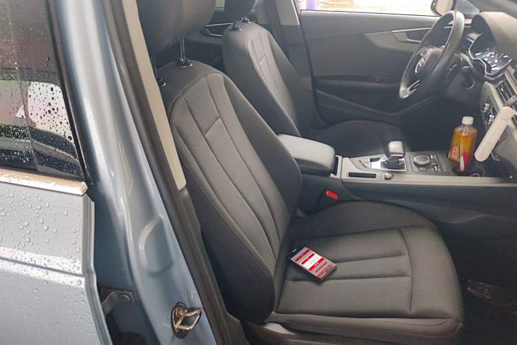 Used Audi A4L 2018 30th Anniversary Edition 40 TFSI Trendy Model
