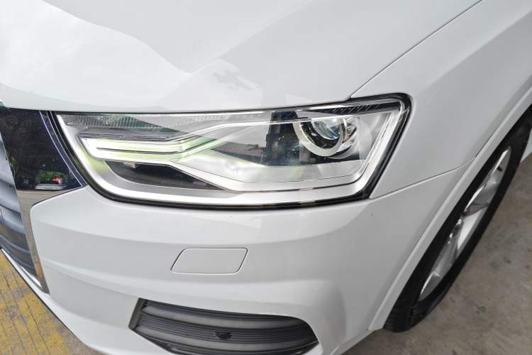 Used Audi Q3 2016 30 TFSI Fashion Model Left Front Headlight