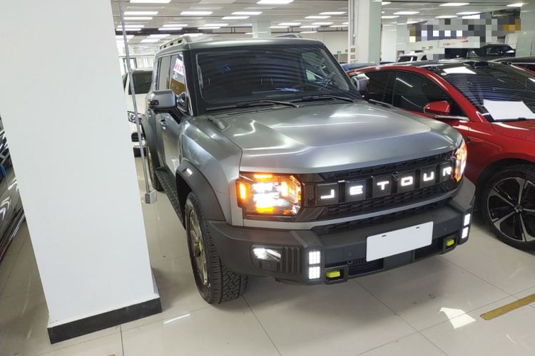 Used JETOUR Traveler 2023 2.0T Four-Wheel Drive Conqueror