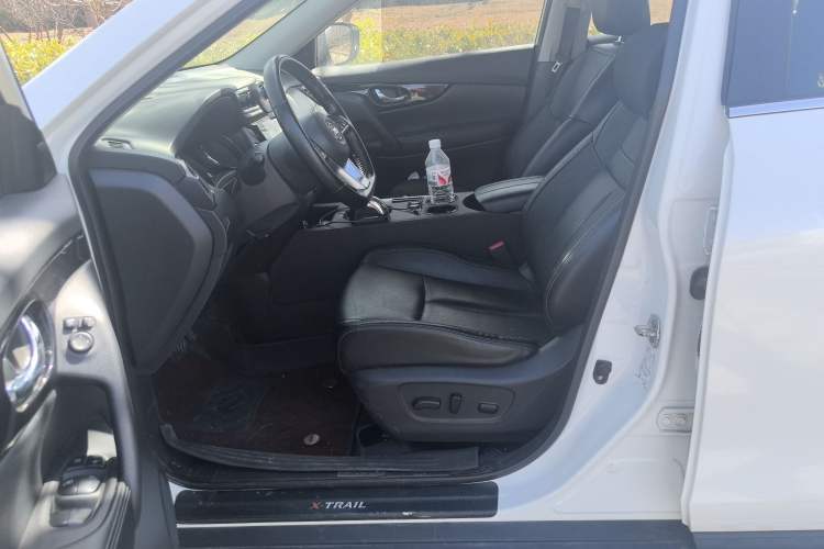 Used Nissan X-Trail 2021 2.0L CVT 2WD XL Premium Commemorative Edition Left Front Seat