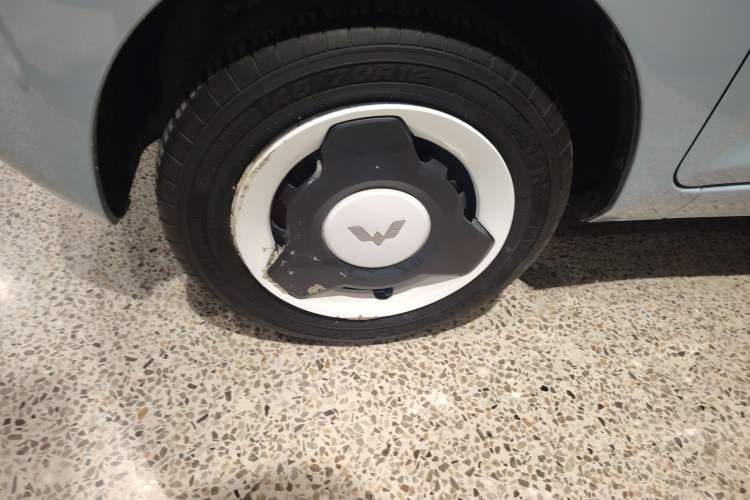 Used Wuling Hongguang MINIEV 2022 Easy Version Lithium Iron Phosphate