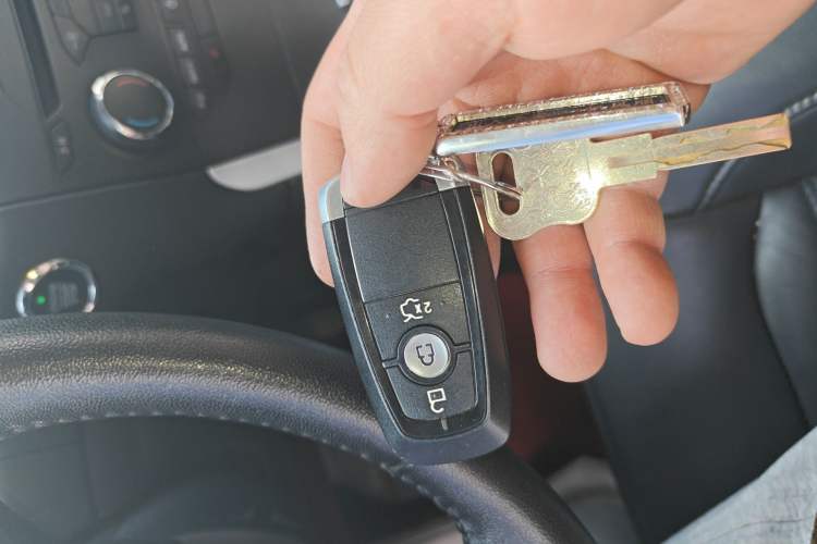 Used Ford Edge 2018 EcoBoost 245 Two-Wheel-Drive Platinum Edition 5 Seats