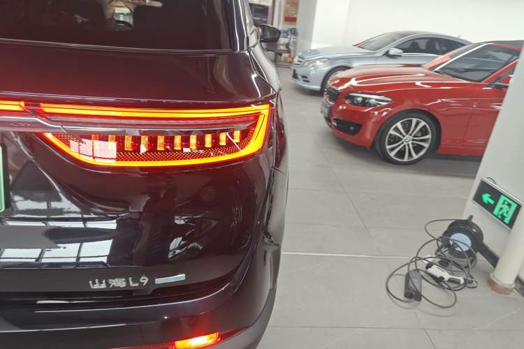 Used JETOUR Shanhai L9 2024 1.5TD 2DHT Executive Edition 5 Seats