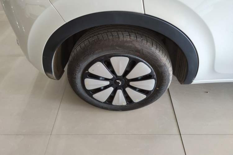 Used Wuling Bingo 2024 333 km Enjoyment Version Right Rear Wheel Hub