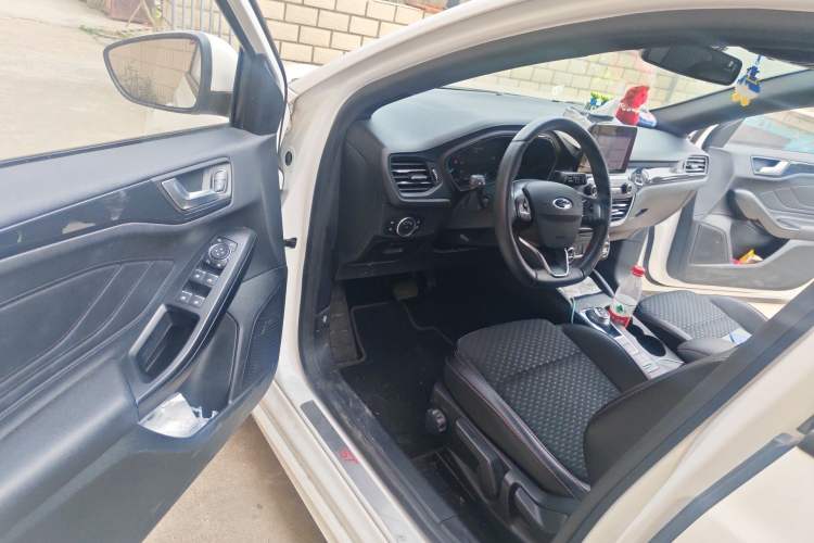 Used Ford Focus 2020 Hatchback EcoBoost 180 Automatic ST Line Driver Seat