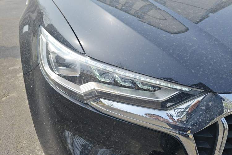 Used Hongqi HS5 2019 2.0T Smart Connect Flagship Edition Right Front Headlight