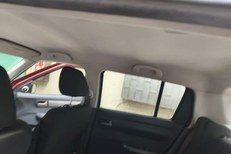 Used Suzuki Swift 2012 1.3L Manual Value Edition Headliner