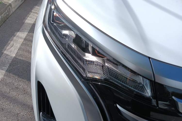 Used Denza D9 2022 DM-i 970 Four-Wheel Drive Flagship Model