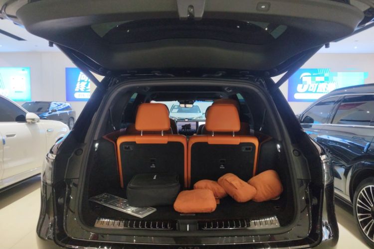 Used Hima AITO M8 2025 Extended-Range Max+ Version 53.4 kWh 6-Seater Edition
