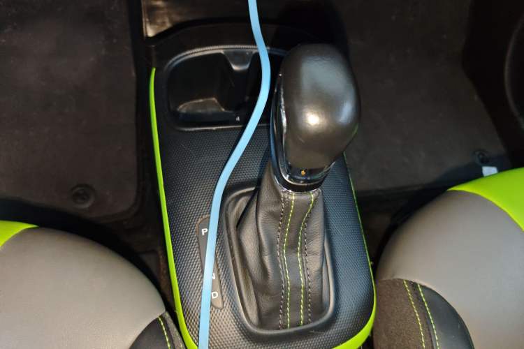 Used Roewe Clever 2021 302 km New Four-Seater Super-Efficient Version