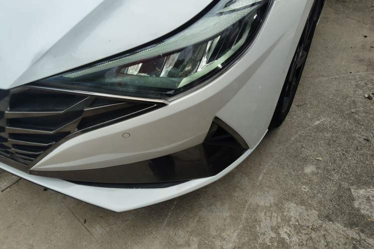 Used Hyundai Elantra 2021 1.5L CVT GLX Elite Edition Left Front Headlight