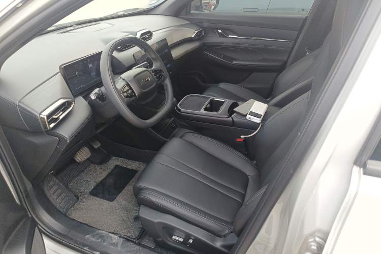 Used Dongfeng Aeolus L7 New Energy 2025 518 Zongxiang Trim Left Front Seat