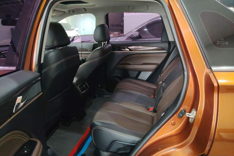 Used GAC Trumpchi GS5 2019 235T Automatic Luxury Edition Left Rear Seat