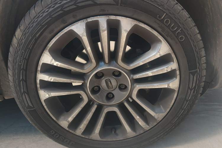 Used Qoros 5 2018 1.6T Automatic Prestige Model
