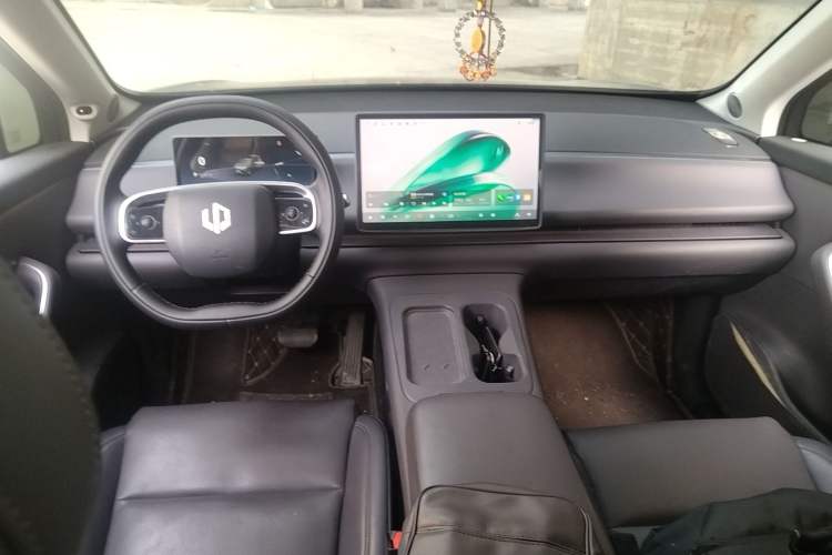 Used Leapmotor C16 2024 Range-Extended 200 Luxury Edition Center Console