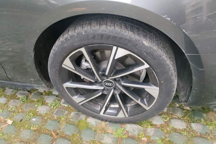 Used Audi A4L 2023 40 TFSI Luxury Dynamic Model