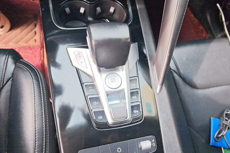 Used BYD Song Pro 2019 1.5T Automatic Elite Edition Gear Lever