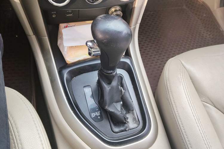 Used Haima S7 2015 2.0L Automatic ZhiShang Version Gear Lever