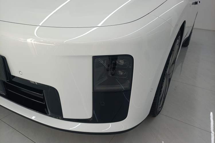 Used Li Auto Li Auto i8 2025 Model Standard Version