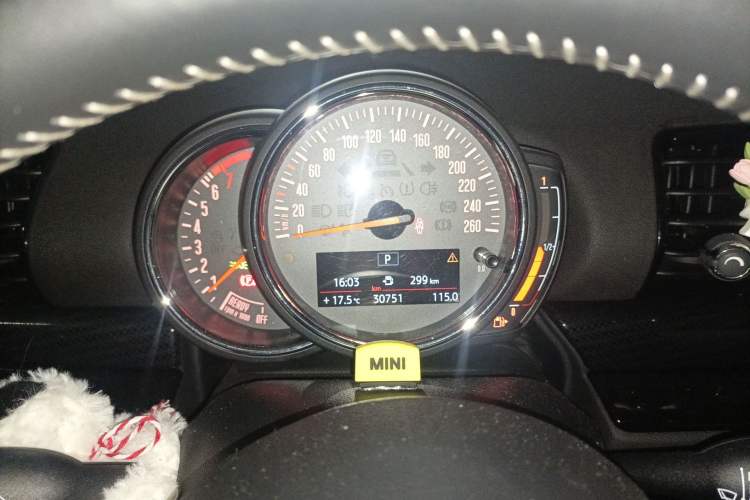Used MINI Clubman 2019 1.5T COOPER Connoisseur Instrument Cluster