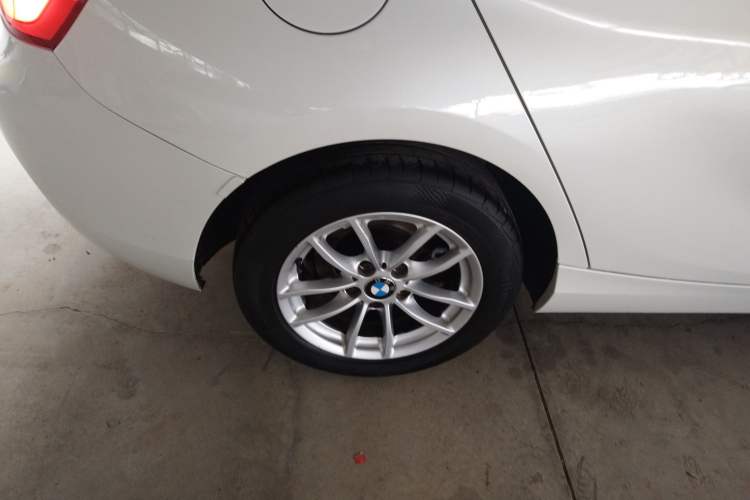 Used BMW 1 Series (Import) 2015 118i Leading Model