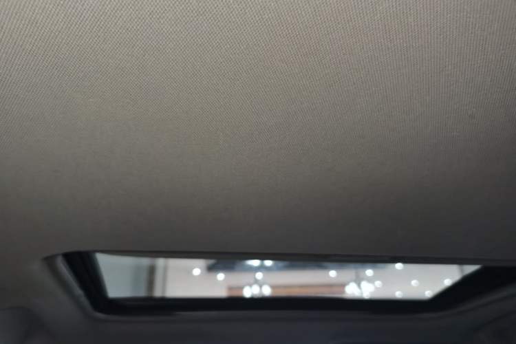 Used Toyota Corolla 2017 Revised Version 1.2T S-CVT GL-i Headliner