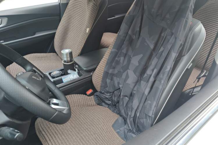 Used Wuling Jiachen 2022 1.5T CVT Deluxe Flagship Edition Left Front Seat