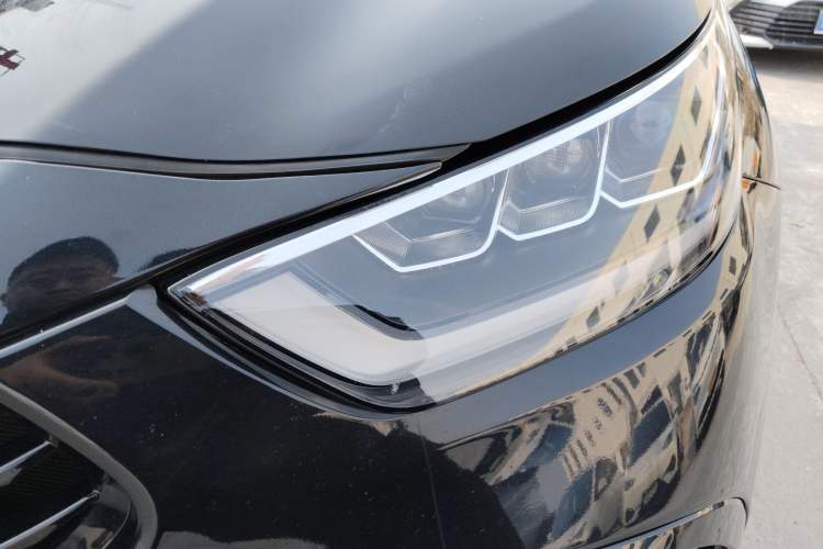 Used Toyota Crown Kluger 2022 2.5L HEV Four-Wheel Drive Luxury Edition Left Front Headlight