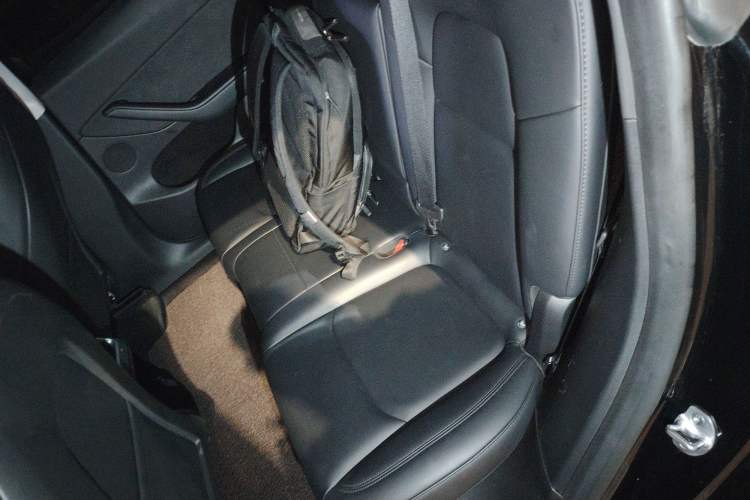 Used Tesla Model Y 2023 Rear-Wheel-Drive Version