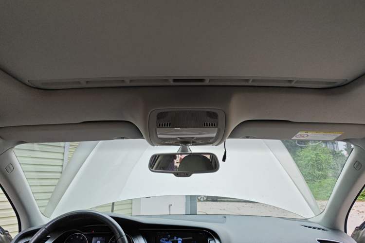 Used Audi A4L 2016 35 TFSI Automatic Comfort Model Headliner