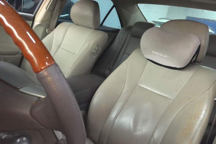 Used Toyota Camry 2013 200G Classic Luxury Edition